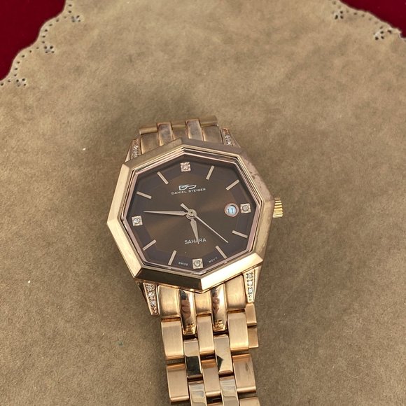 Stunning  Designer Daniel Steiger Rose Gold Watch - Picture 7 of 8